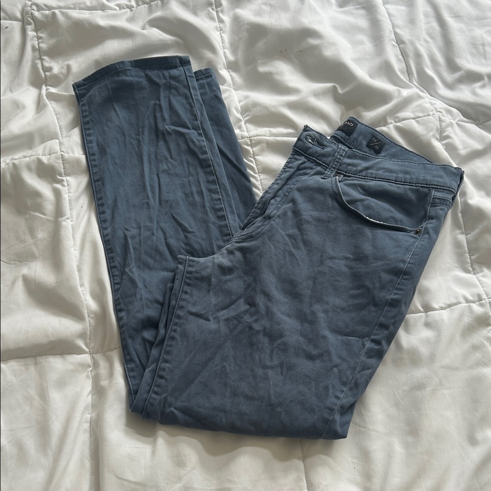 Lucky Brand Men's Slate Blue Chinos